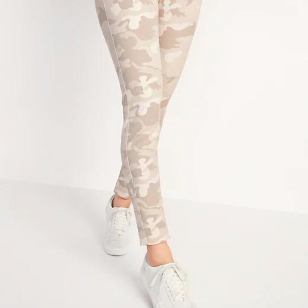 Old Navy High-Waisted Patterned Pixie Ankle Pants New - Picture 7 of 7